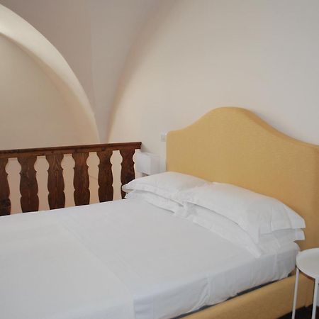 Palazzo Della Contessa - Suites & Breakfast Lecce Eksteriør bilde