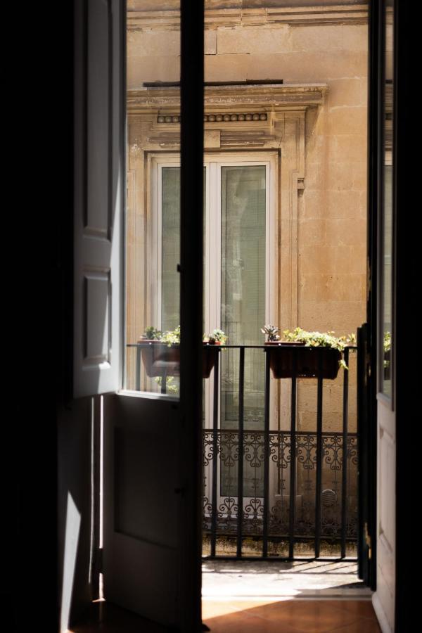 Palazzo Della Contessa - Suites & Breakfast Lecce Eksteriør bilde