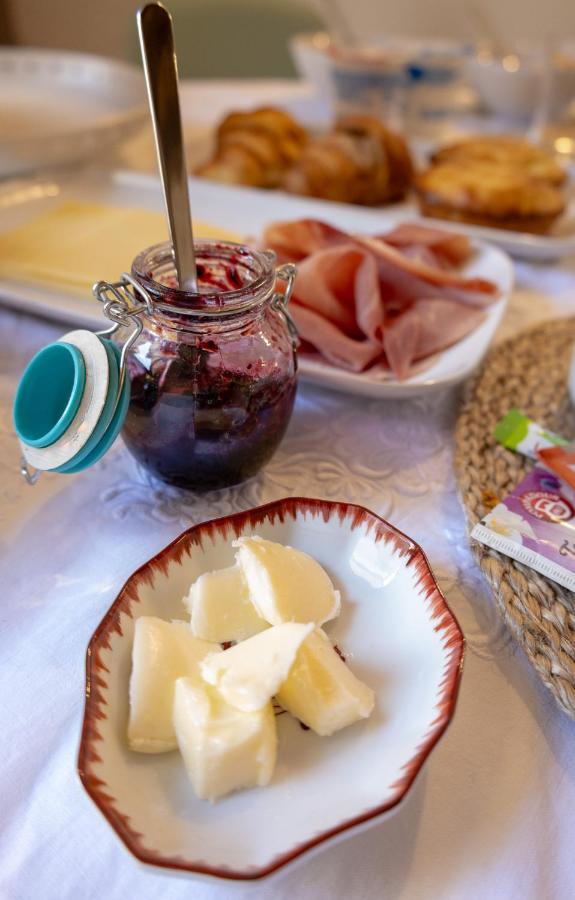 Palazzo Della Contessa - Suites & Breakfast Lecce Eksteriør bilde