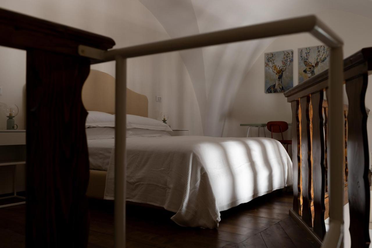 Palazzo Della Contessa - Suites & Breakfast Lecce Eksteriør bilde