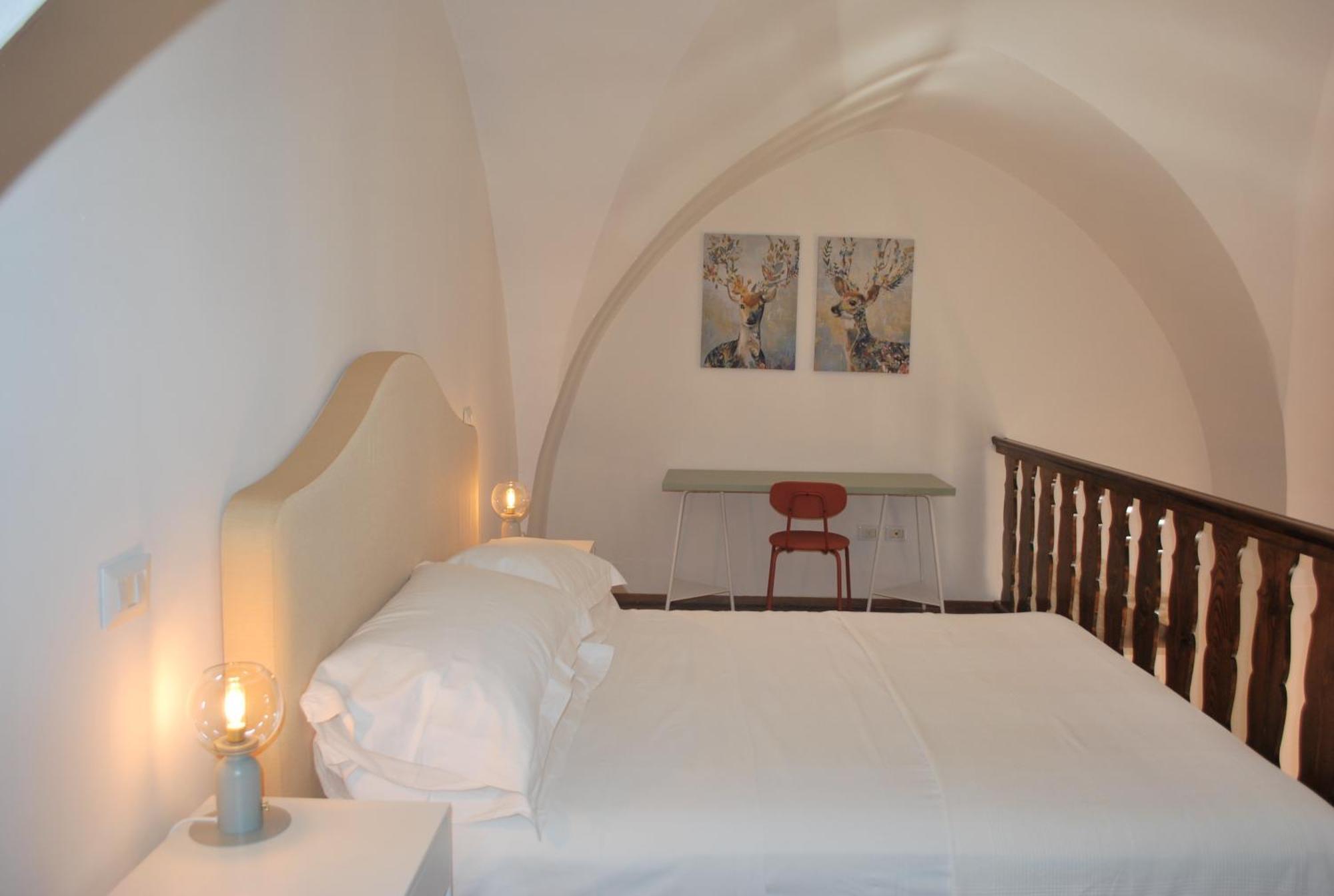 Palazzo Della Contessa - Suites & Breakfast Lecce Eksteriør bilde