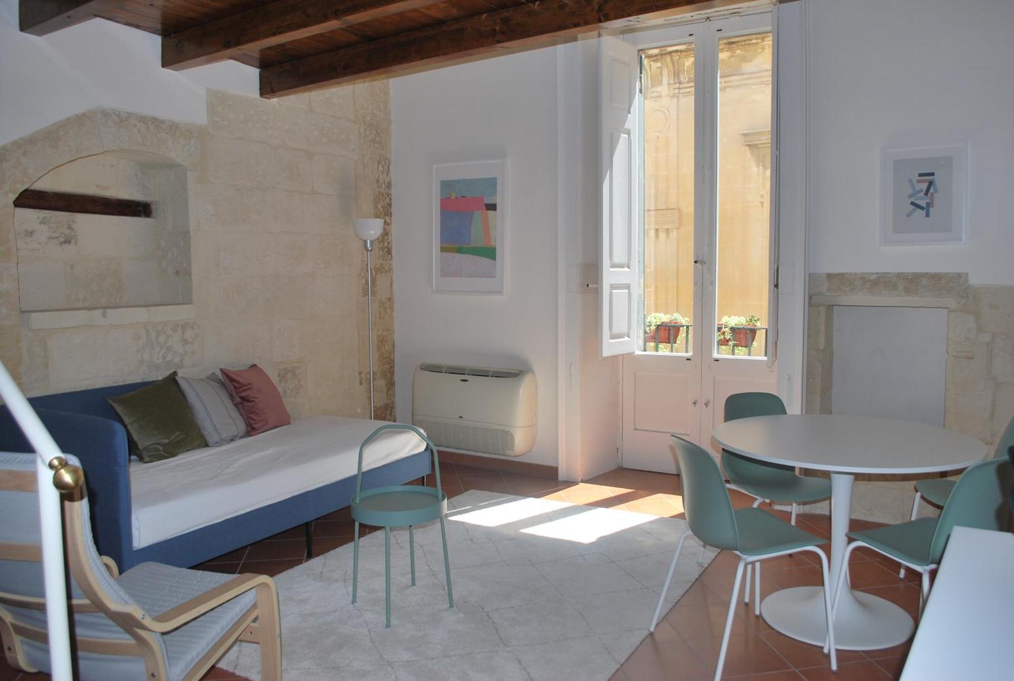 Palazzo Della Contessa - Suites & Breakfast Lecce Eksteriør bilde