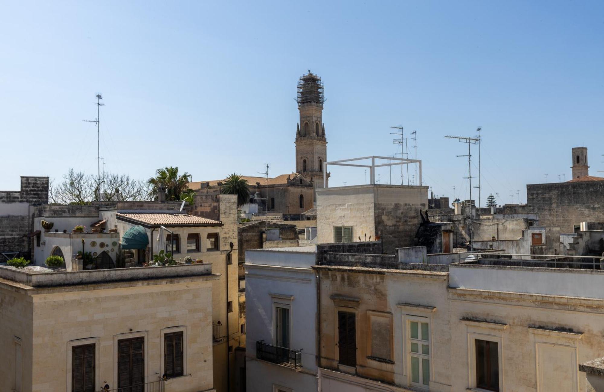 Palazzo Della Contessa - Suites & Breakfast Lecce Eksteriør bilde