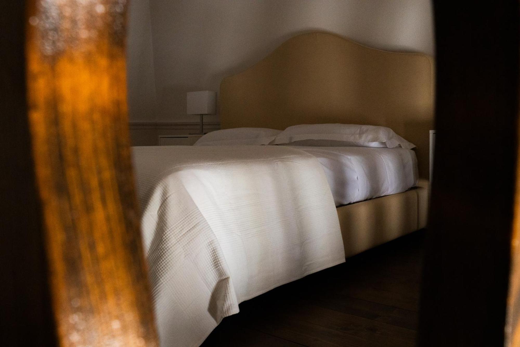 Palazzo Della Contessa - Suites & Breakfast Lecce Eksteriør bilde